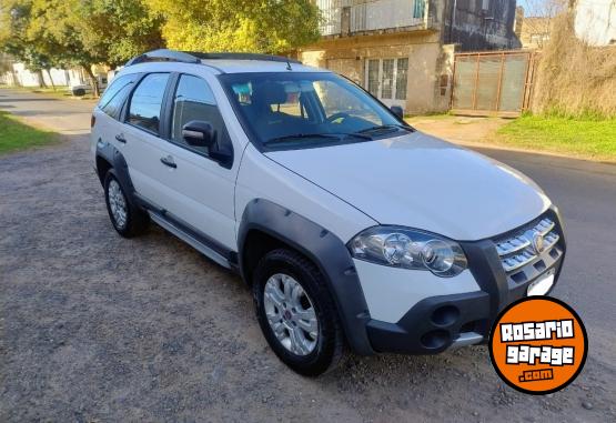 Autos - Fiat Palio Weekend Adventure 2012 Nafta 200000Km - En Venta