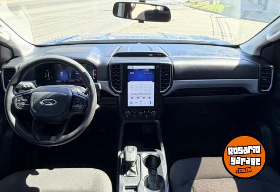 Camionetas - Ford Ranger V6 XLS 2024 Diesel 17000Km - En Venta