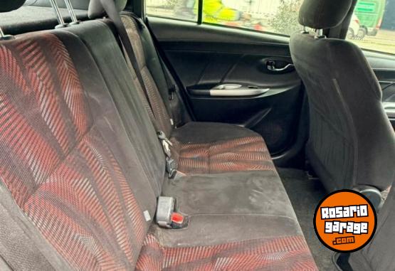 Autos - Toyota Yaris S 2017 Nafta 158000Km - En Venta