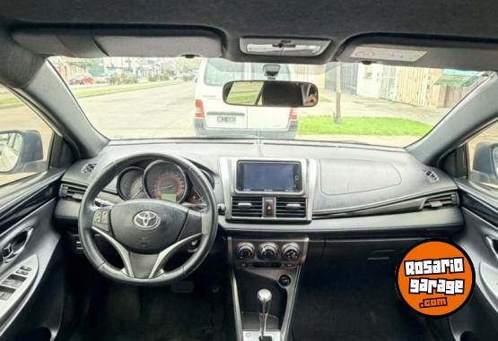 Autos - Toyota Yaris S 2017 Nafta 158000Km - En Venta