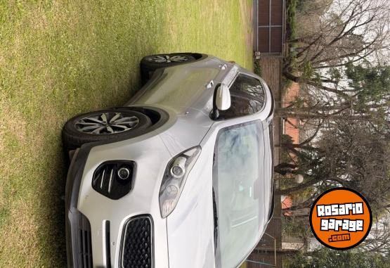 Camionetas - Kia Sportage 2018 Diesel 150000Km - En Venta