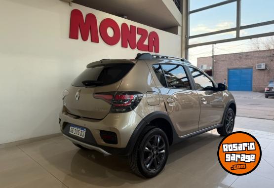 Autos - Renault Sandero Stepway Intense 2023 Nafta 24700Km - En Venta