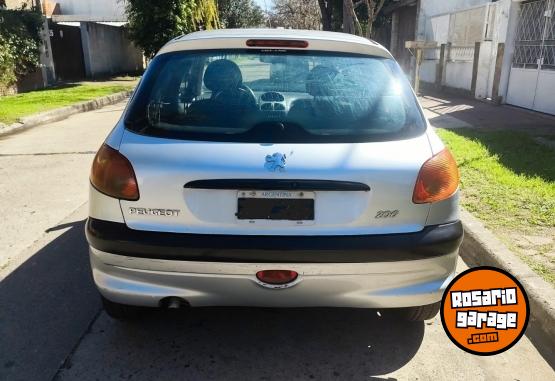 Autos - Peugeot 206 Generation 2010 Nafta 152300Km - En Venta
