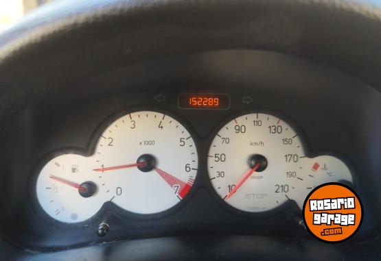 Autos - Peugeot 206 Generation 2010 Nafta 152300Km - En Venta