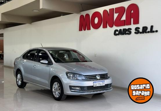 Autos - Volkswagen Polo 2017 Nafta 104000Km - En Venta
