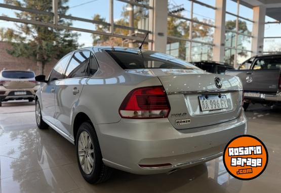 Autos - Volkswagen Polo 2017 Nafta 104000Km - En Venta