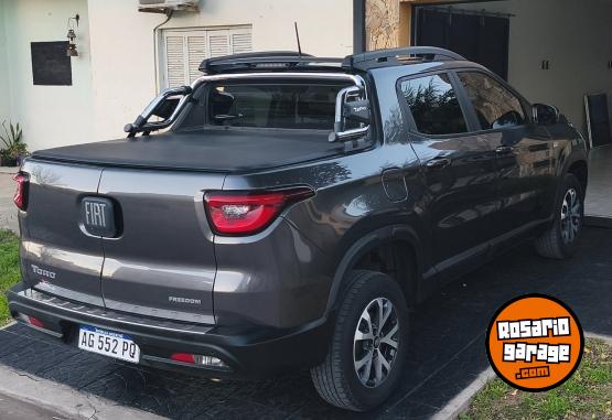 Camionetas - Fiat Toro Freedom 1.8 AT Nafta 2024 Nafta 37000Km - En Venta