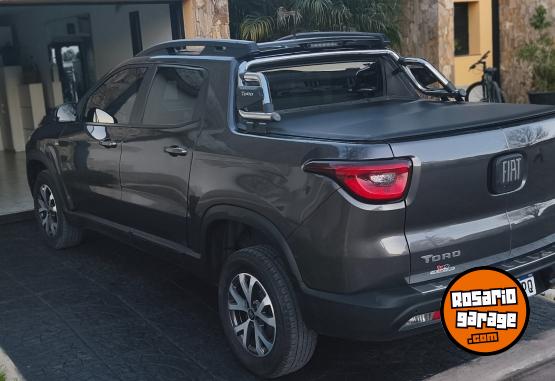 Camionetas - Fiat Toro Freedom 1.8 AT Nafta 2024 Nafta 37000Km - En Venta