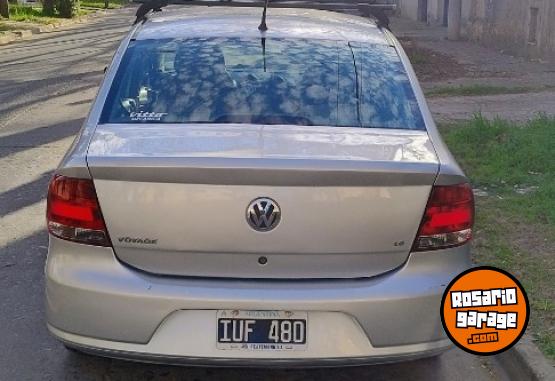 Autos - Volkswagen Voyage conceptline 2010 GNC 245000Km - En Venta