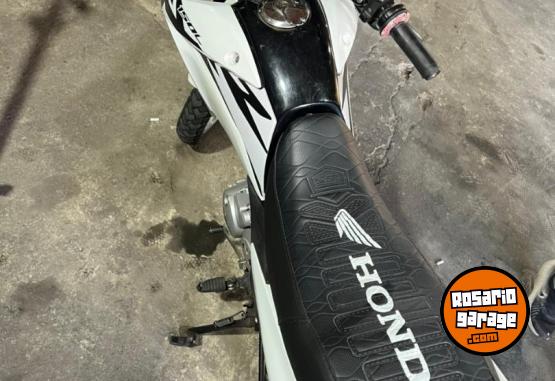 Motos - Honda XR 150 2019 Nafta 24800Km - En Venta
