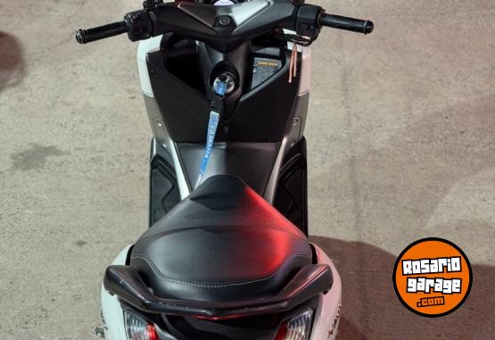 Motos - Yamaha Nmax 155 2018 Nafta 17800Km - En Venta