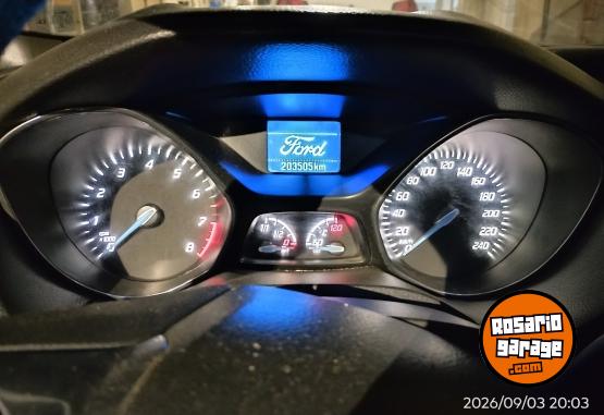 Autos - Ford Focus 2015 Nafta 203505Km - En Venta