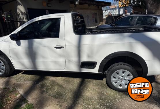 Camionetas - Volkswagen Saveiro 2016 Nafta 123000Km - En Venta