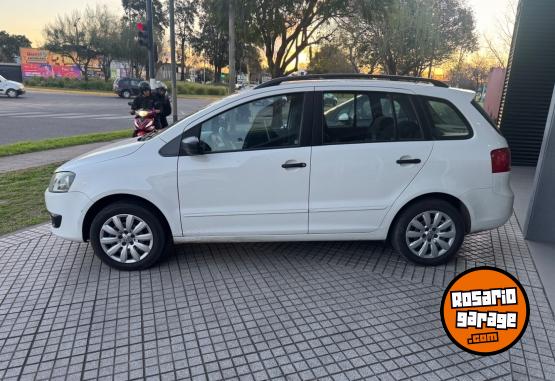 Autos - Volkswagen SURAN COMFORTLINE 1.6 2013 GNC 190000Km - En Venta