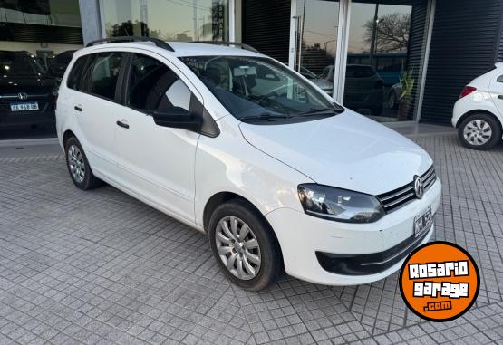 Autos - Volkswagen SURAN COMFORTLINE 1.6 2013 GNC 190000Km - En Venta