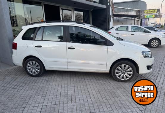Autos - Volkswagen SURAN COMFORTLINE 1.6 2013 GNC 190000Km - En Venta