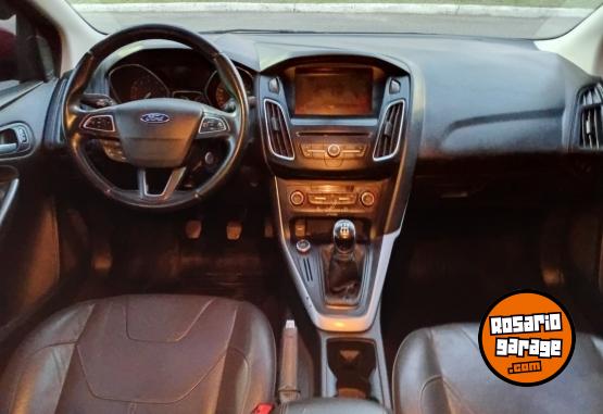 Autos - Ford Focus 3 nafta 2.0 cuero 2017 Nafta 129000Km - En Venta