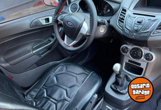 Autos - Ford Fiesta 2017 Nafta 95000Km - En Venta