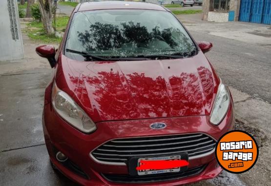 Autos - Ford Kinetic 2013 Nafta 120000Km - En Venta