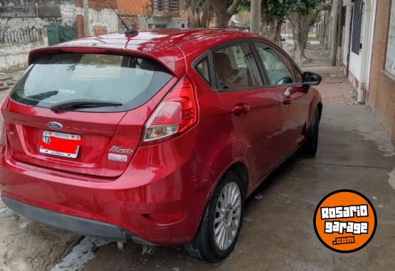 Autos - Ford Kinetic 2013 Nafta 120000Km - En Venta