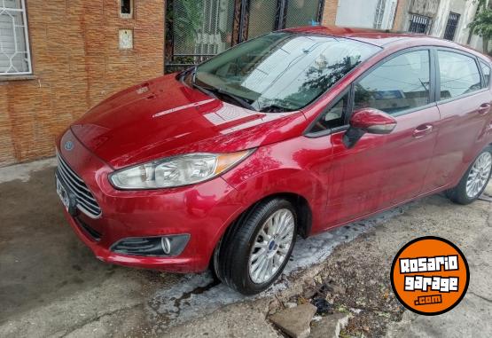 Autos - Ford Kinetic 2013 Nafta 120000Km - En Venta
