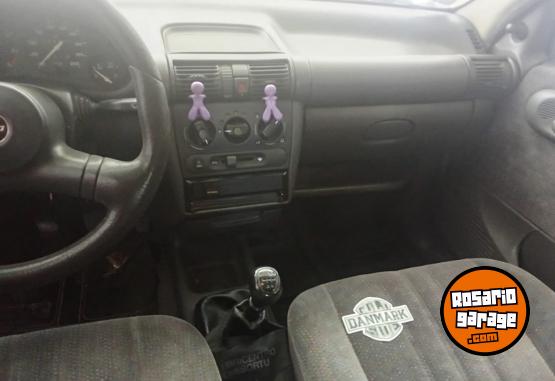 Autos - Chevrolet Opel 1996 Nafta 180000Km - En Venta