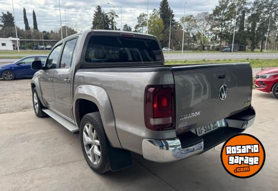 Camionetas - Volkswagen amarok 2022 Diesel 120000Km - En Venta