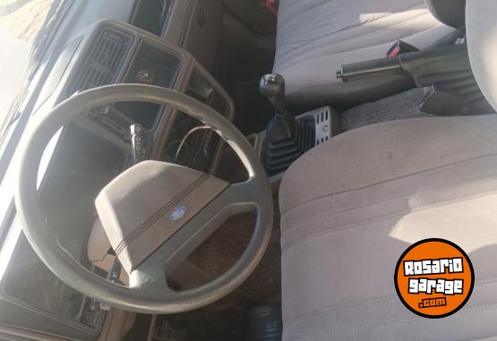 Autos - Ford Sierra gl 1987 Nafta 100000Km - En Venta