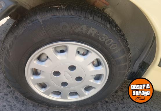 Autos - Ford Sierra gl 1987 Nafta 100000Km - En Venta