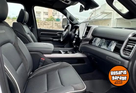 Camionetas - RAM 1500 LARAMINE 3.0L 4x4 2026 Nafta 10000Km - En Venta