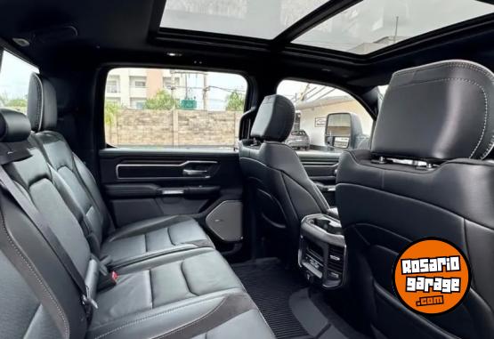 Camionetas - RAM 1500 LARAMINE 3.0L 4x4 2026 Nafta 10000Km - En Venta