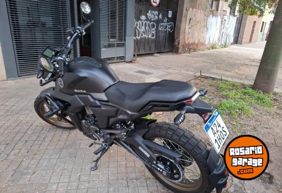 Motos - Zontes G1 200 2025 Nafta 4700Km - En Venta