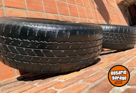 Accesorios para Autos - Cubiertas bridgestone para hilux - En Venta