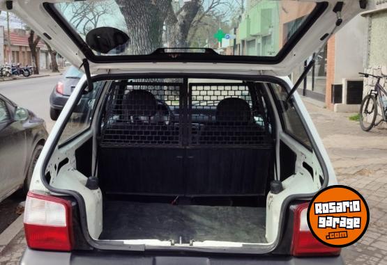 Autos - Fiat uno cargo 2014 Nafta 128000Km - En Venta