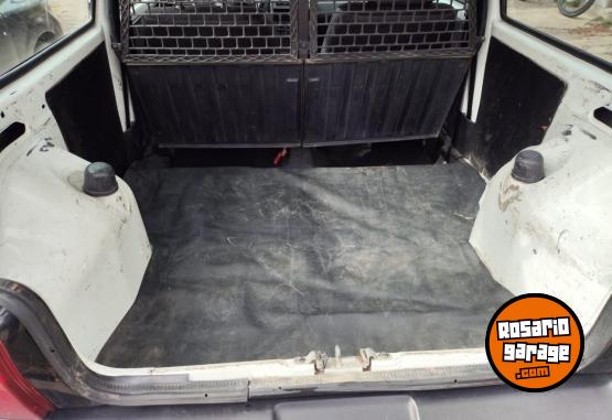Autos - Fiat uno cargo 2014 Nafta 128000Km - En Venta