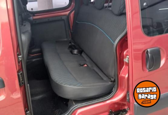 Utilitarios - Renault Authentic plus 2015 GNC 160000Km - En Venta