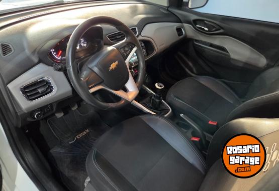 Autos - Chevrolet Onix ltz 1.4 2019 Nafta 82000Km - En Venta