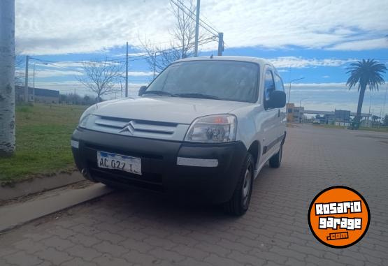 Utilitarios - Citroen berlingo 2017 Diesel 1Km - En Venta