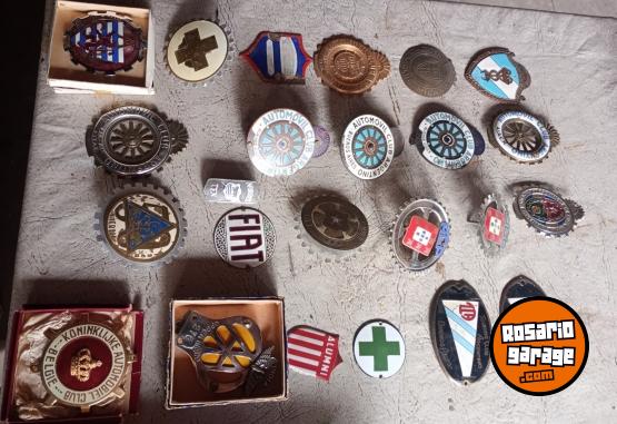 Otros - colección de insignias - En Venta