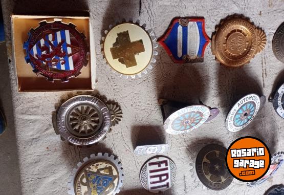Otros - colección de insignias - En Venta
