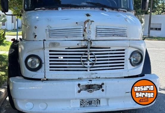 Camiones y Gr�as - Se Vende MB 1114, o PERMUTO tractor 71, homologado soy titular, cubiertas nuevas - En Venta