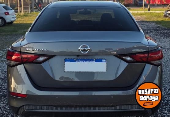 Autos - Nissan Sentra Exclusive CVT 2023 Nafta 90800Km - En Venta