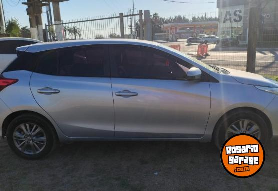 Autos - Toyota Yaris 2020 Nafta 65000Km - En Venta