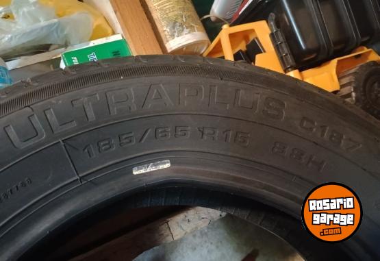 Accesorios para Autos - 4 neumaticos 185 65 R15 - En Venta