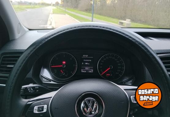 Camionetas - Volkswagen Amarok 2024 Diesel 16800Km - En Venta