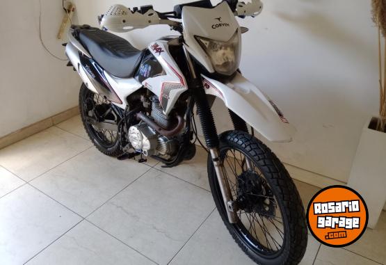 Motos - Corven Triax 250 2018 Nafta 15000Km - En Venta