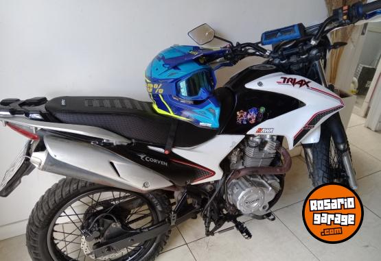 Motos - Corven Triax 250 2018 Nafta 15000Km - En Venta