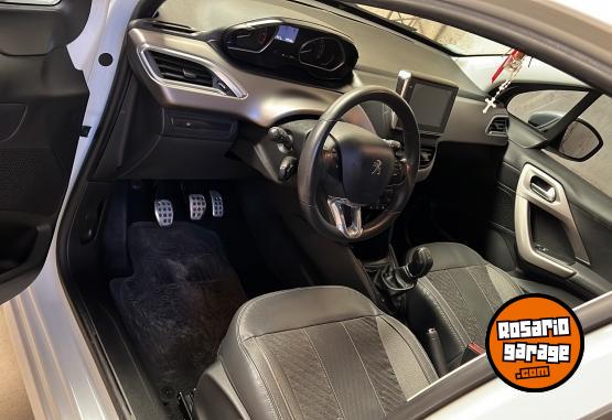 Autos - Peugeot 208 feline 2019 Nafta 40000Km - En Venta