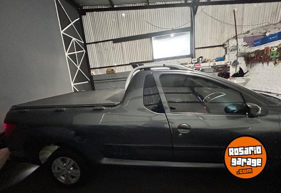Utilitarios - Peugeot Hoggar 2014 GNC 230000Km - En Venta
