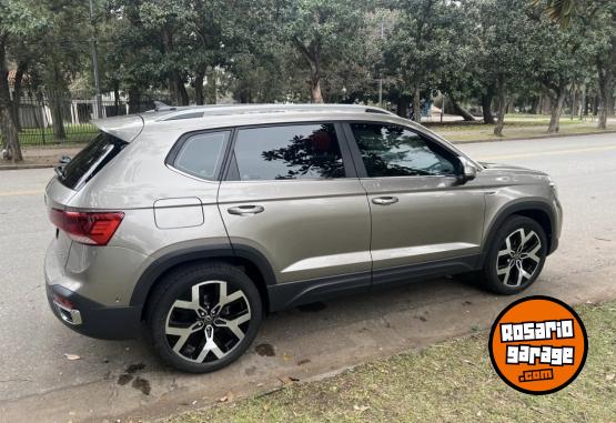 Camionetas - Volkswagen Taos Highline 2024 Nafta 40000Km - En Venta